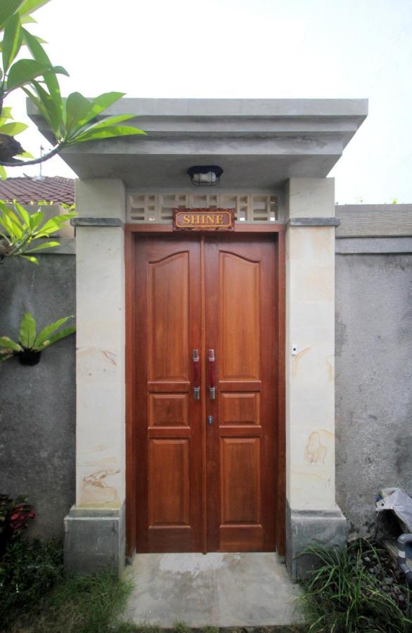 Shine Villa Sanur Esterno foto