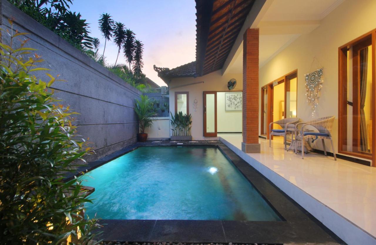 Shine Villa Sanur Esterno foto